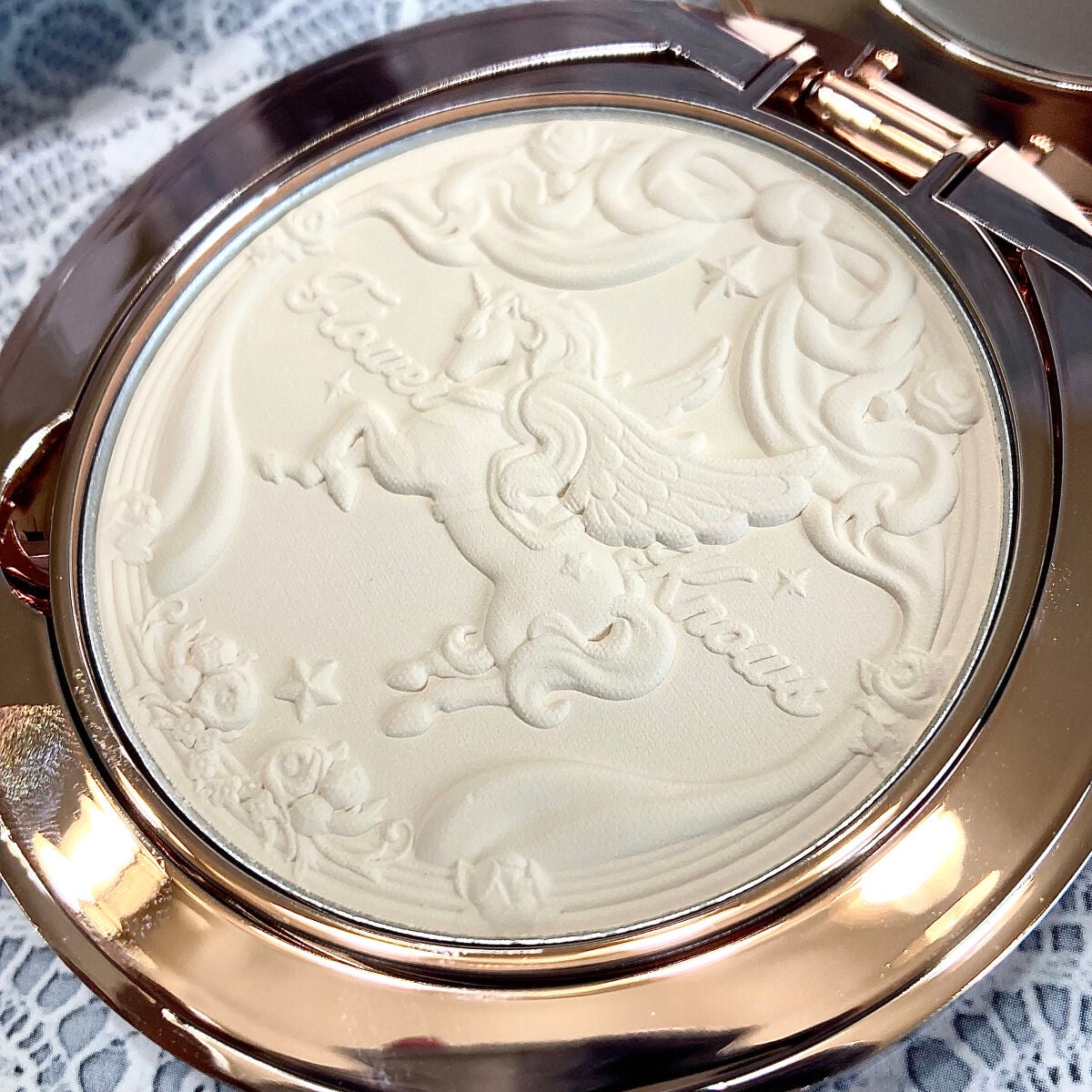 ユニコーンシリーズ プレストパウダー/FlowerKnows/プレストパウダーを使ったクチコミ(3枚目)