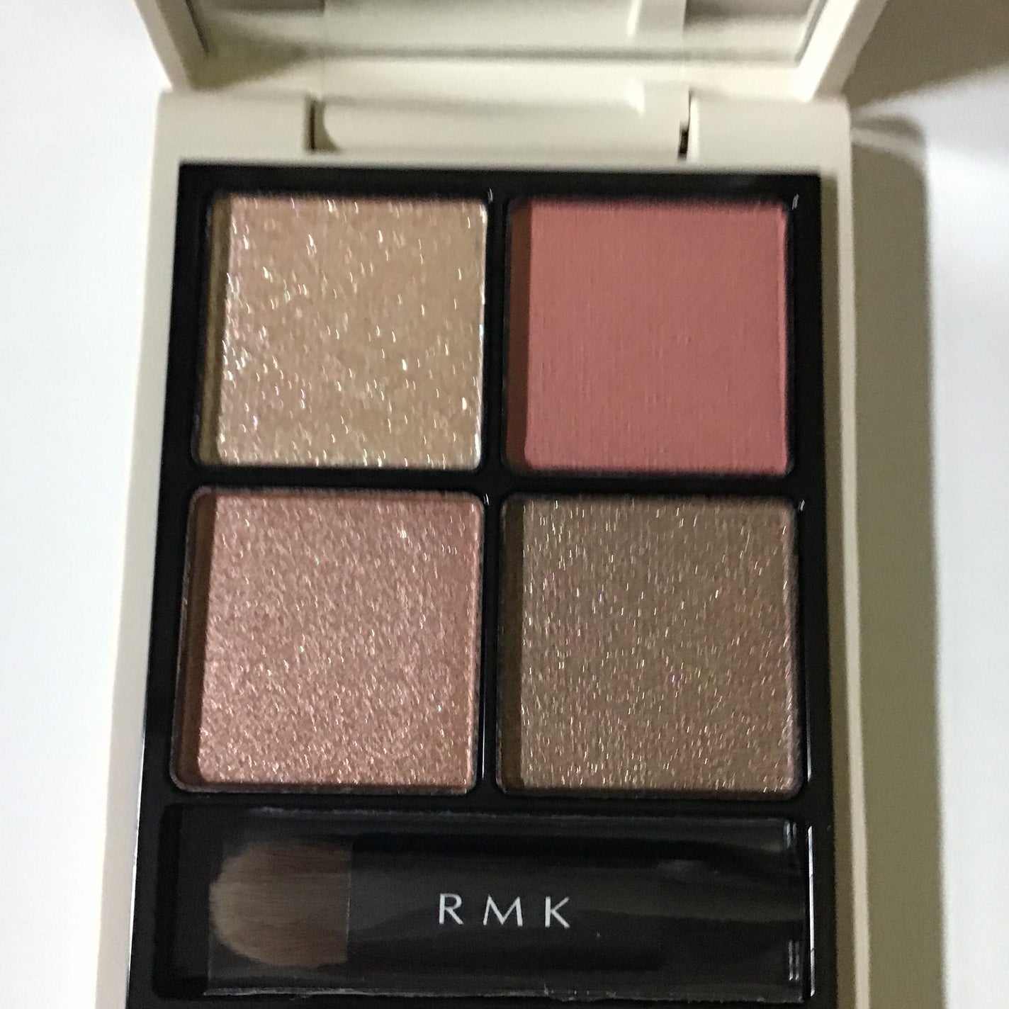 RMK シンクロマティック アイシャドウパレット/RMK/アイシャドウパレットを使ったクチコミ(2枚目)