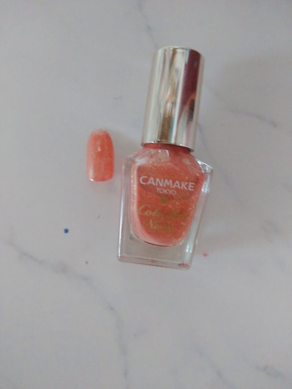 カラフルネイルズ/キャンメイク/マニキュアを使ったクチコミ(1枚目)