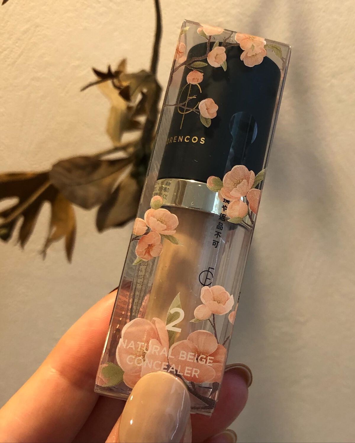 タトゥーウォータープルーフスカーコンシーラー/フォレンコス/リキッドコンシーラーを使ったクチコミ（2枚目）