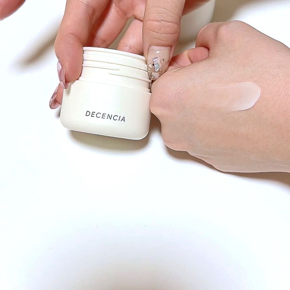 ディセンシア クリーム/DECENCIA/フェイスクリームを使ったクチコミ(3枚目)