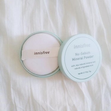 ノーセバム　ミネラルパウダー　N/innisfree/ルースパウダーを使ったクチコミ（2枚目）