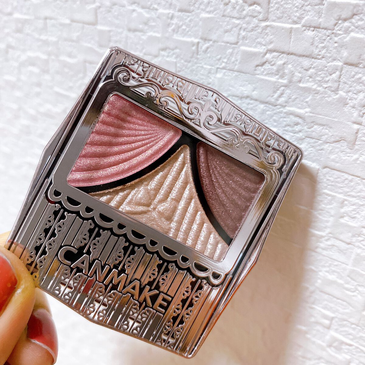 ジューシーピュアアイズ/キャンメイク/アイシャドウパレットを使ったクチコミ(1枚目)