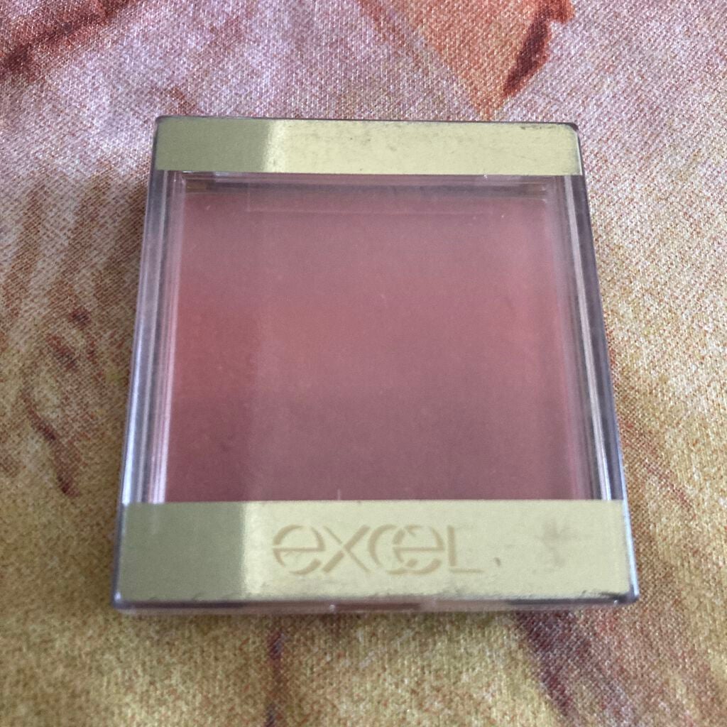 オーラティック ブラッシュ/excel/パウダーチークを使ったクチコミ(1枚目)
