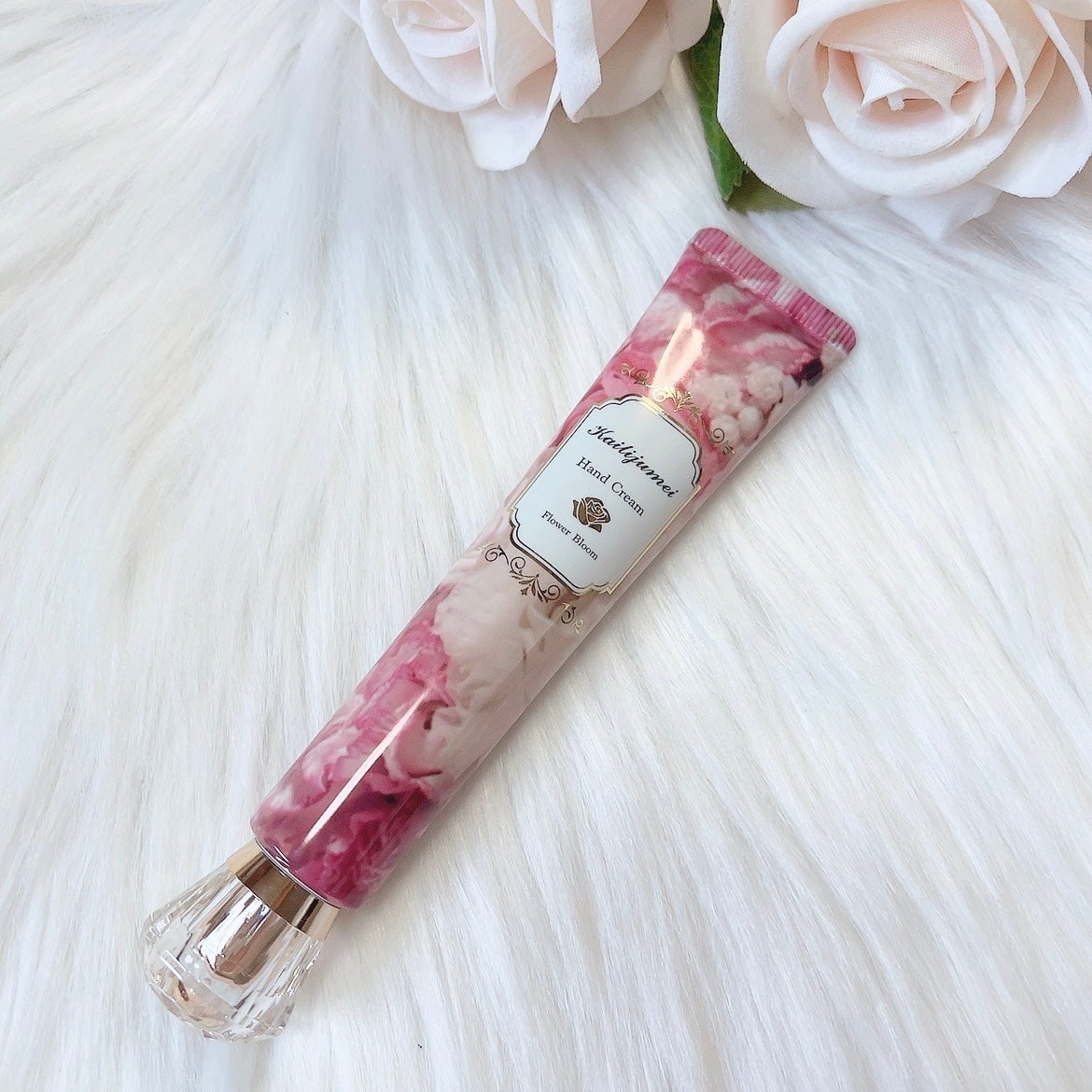 フラワーブルーム ハンドクリーム(フローラルブーケの香り)/Kailijumei/ハンドクリームを使ったクチコミ(2枚目)