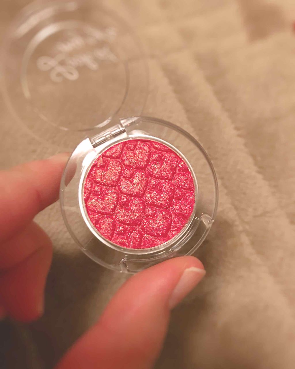 ルックアット マイアイジュエル/ETUDE/単色アイシャドウを使ったクチコミ(2枚目)