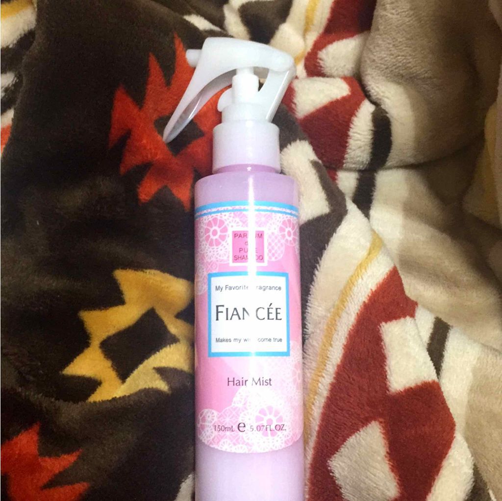 フレグランスヘアミスト ピュアシャンプーの香り/フィアンセ/ヘアミストを使ったクチコミ（1枚目）