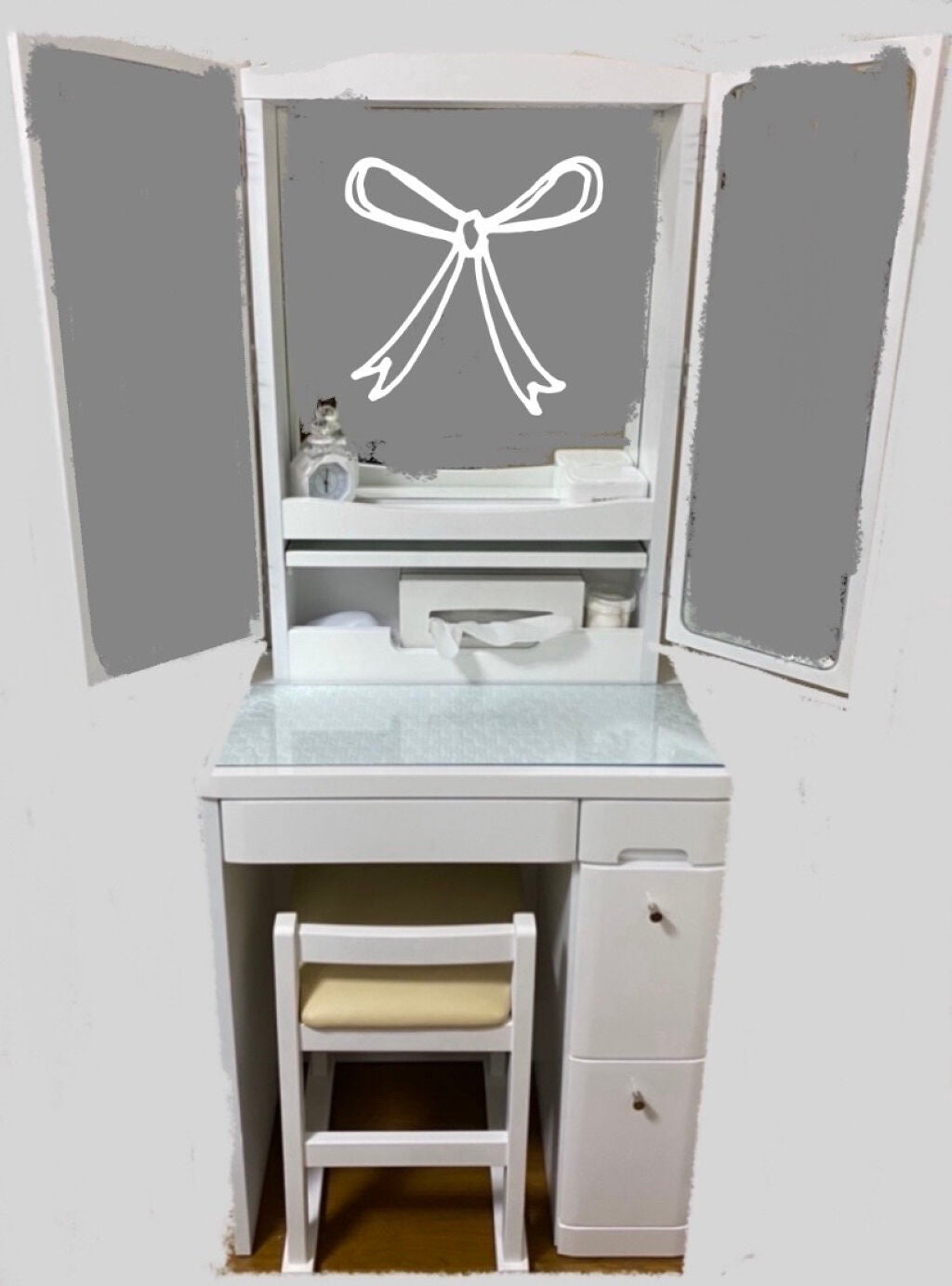 white on LIPS 「今日は17回目の投稿です❗️2020年 ありがとうございました..」(2枚目)