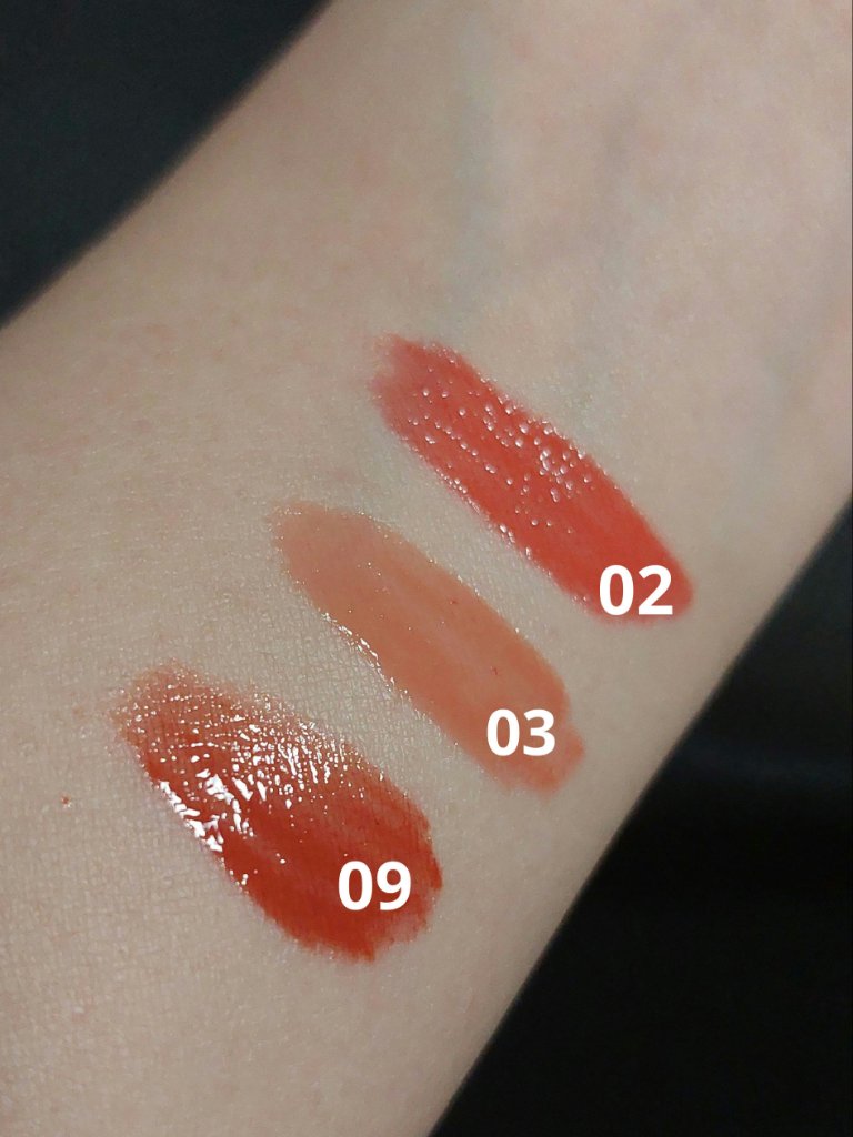 ミネラルティントオイル #02 シャイニーオレンジ/4U2/リップティントを使ったクチコミ（2枚目）