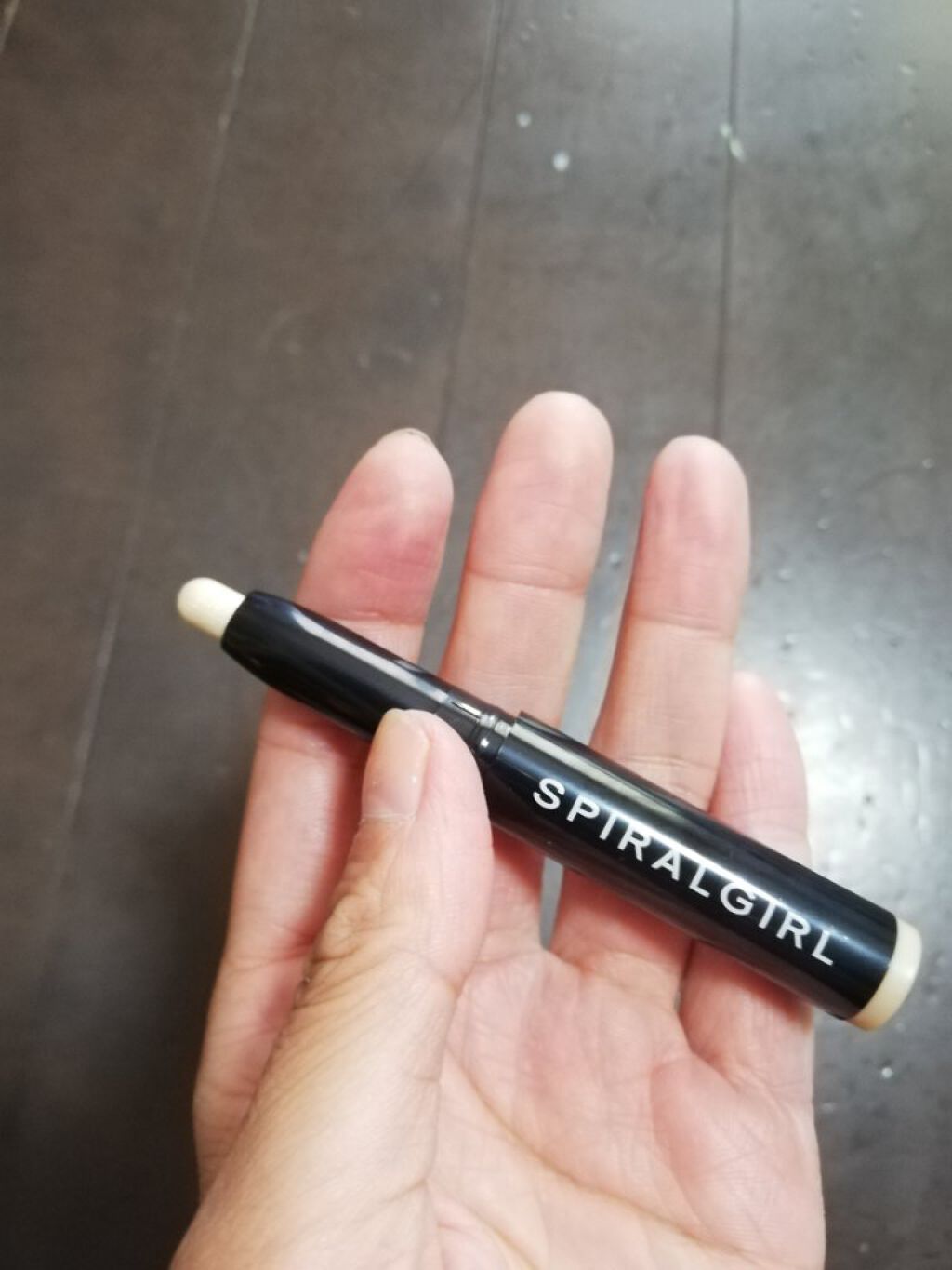 SPIRAL GIRL マルチライナー/DAISO/スティックアイシャドウを使ったクチコミ（3枚目）