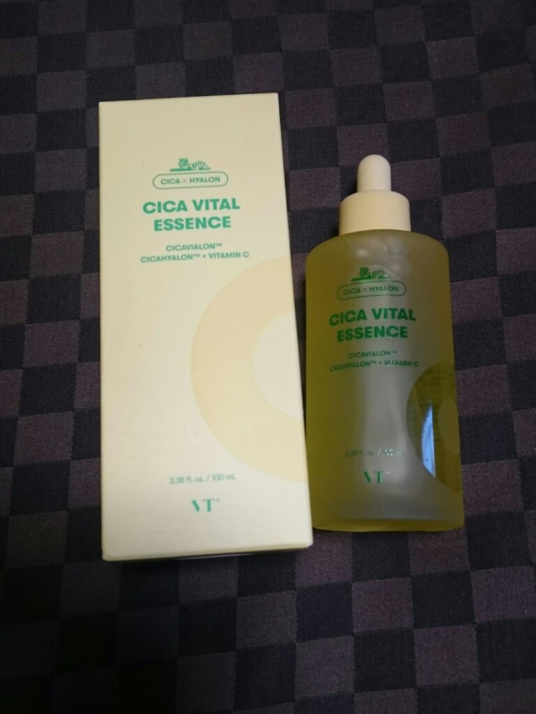 シカバイタル エッセンス/VT/美容液を使ったクチコミ（1枚目）