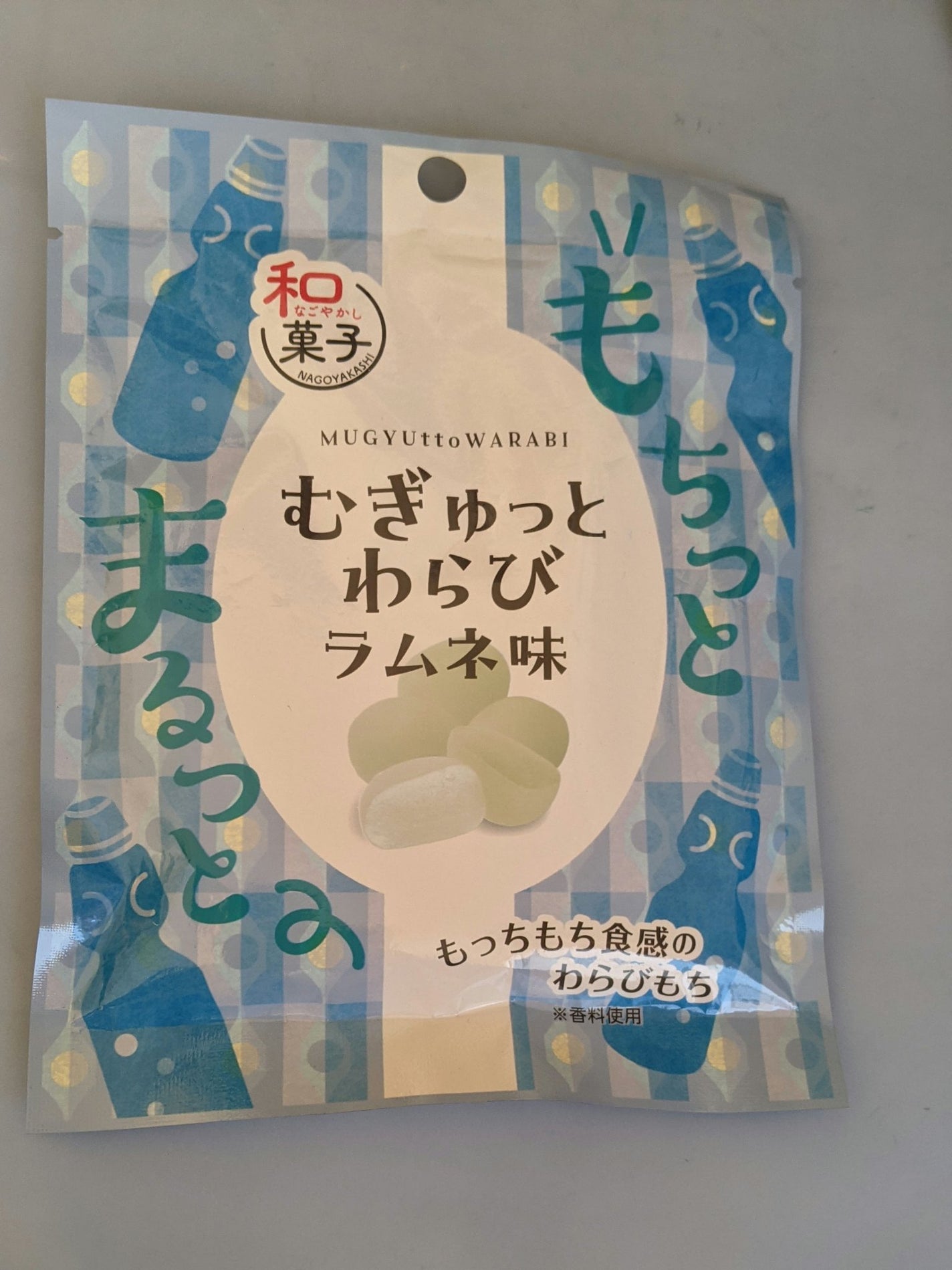 ゆう on LIPS 「セブンイレブン6月購入品むぎゅっとわらびラムネ味パケ買い商品。..」(1枚目)