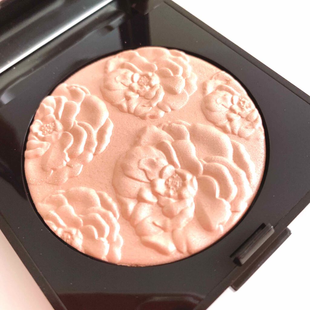 フェイスイルミネーター/ローラ メルシエ/パウダーハイライトを使ったクチコミ（2枚目）