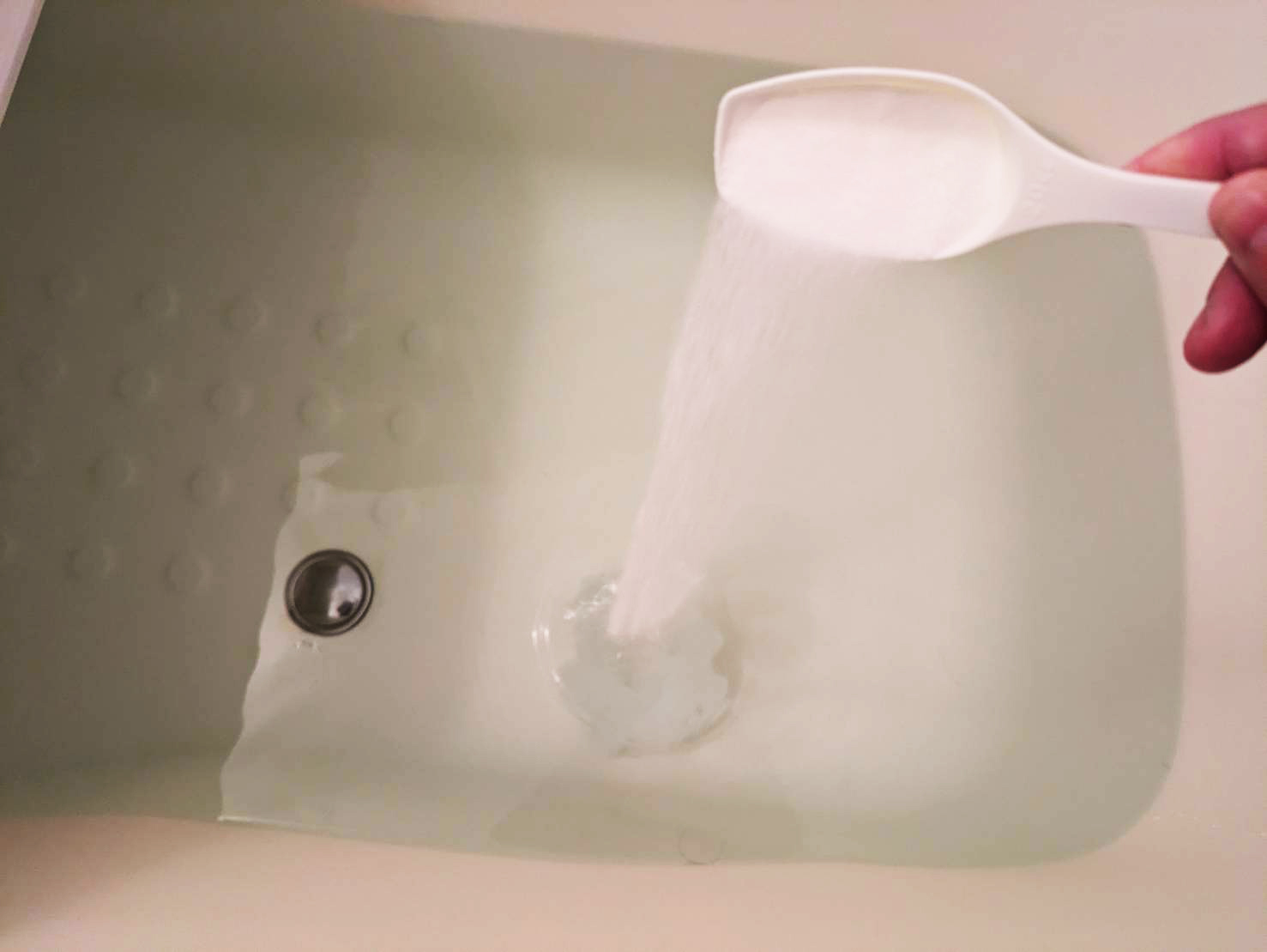 フレモ バスパウダー ビバシャスネロリ/FLEMO/無機塩系入浴剤を使ったクチコミ（2枚目）