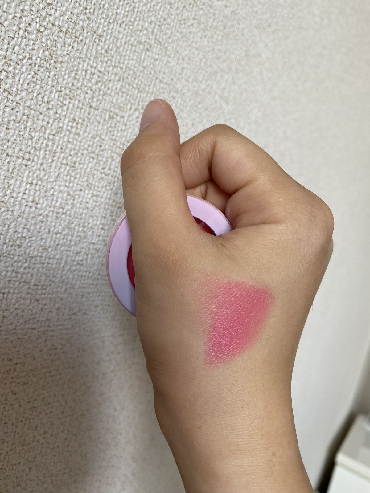 ダイソー×IT GIRL アイシャドウ 恋模様 /DAISO/単色アイシャドウを使ったクチコミ（3枚目）