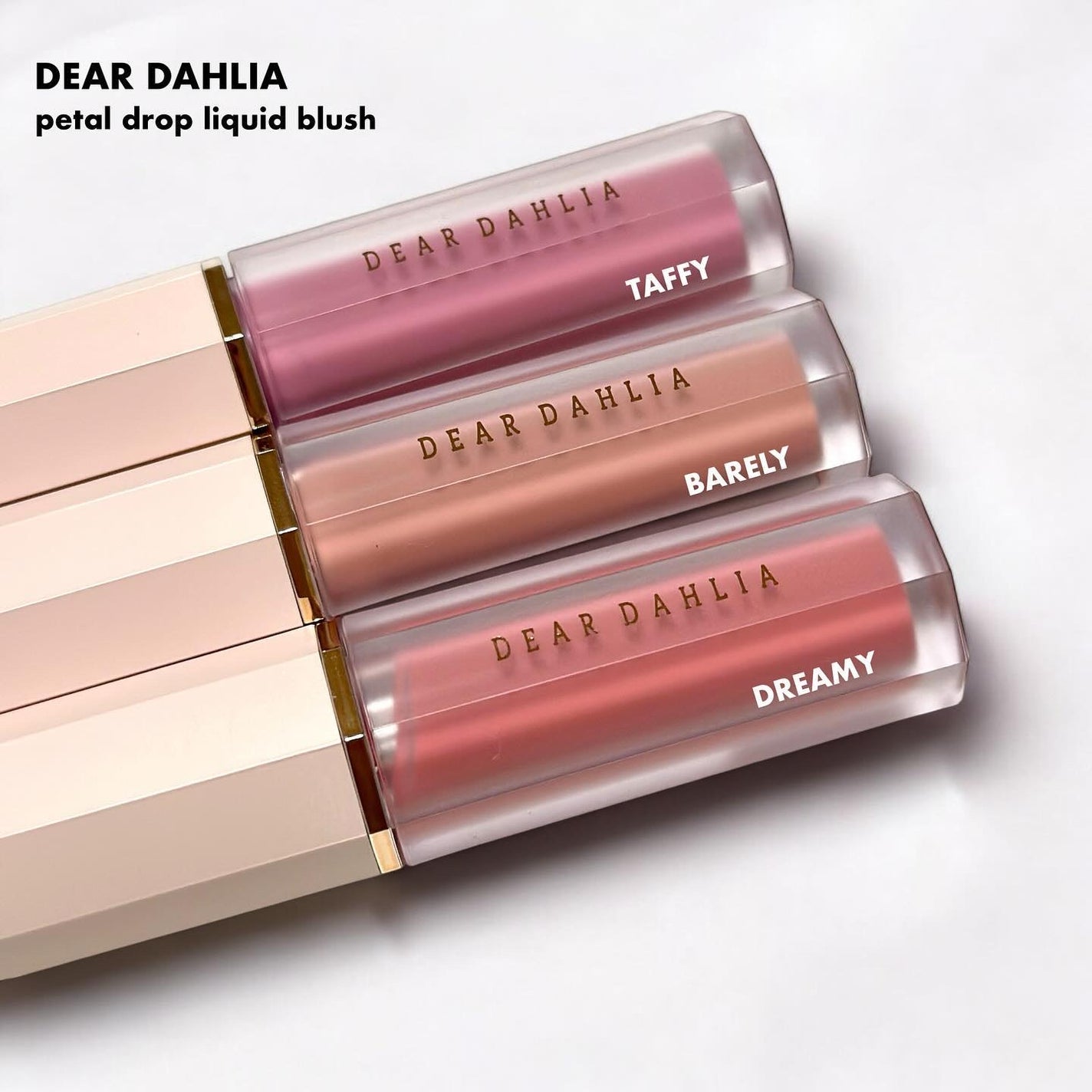 ペタルドロップリキッドブラッシャー/DEAR DAHLIA/リキッドチークを使ったクチコミ(1枚目)