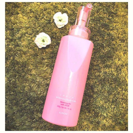 ジュイール ホワイトニング ボディミルク/ALBION/ボディミルクを使ったクチコミ(1枚目)