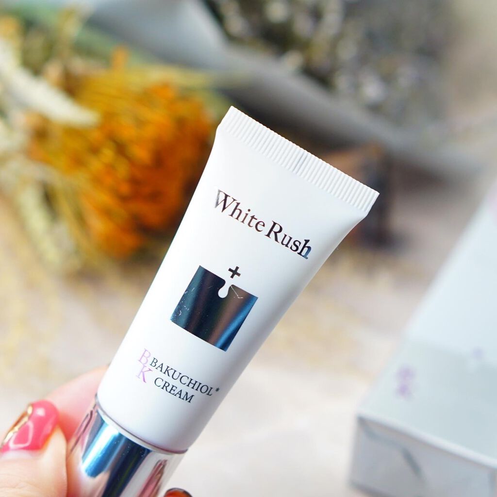 バクシア モイスチャーアップクリーム/White Rush/フェイスクリームを使ったクチコミ(4枚目)