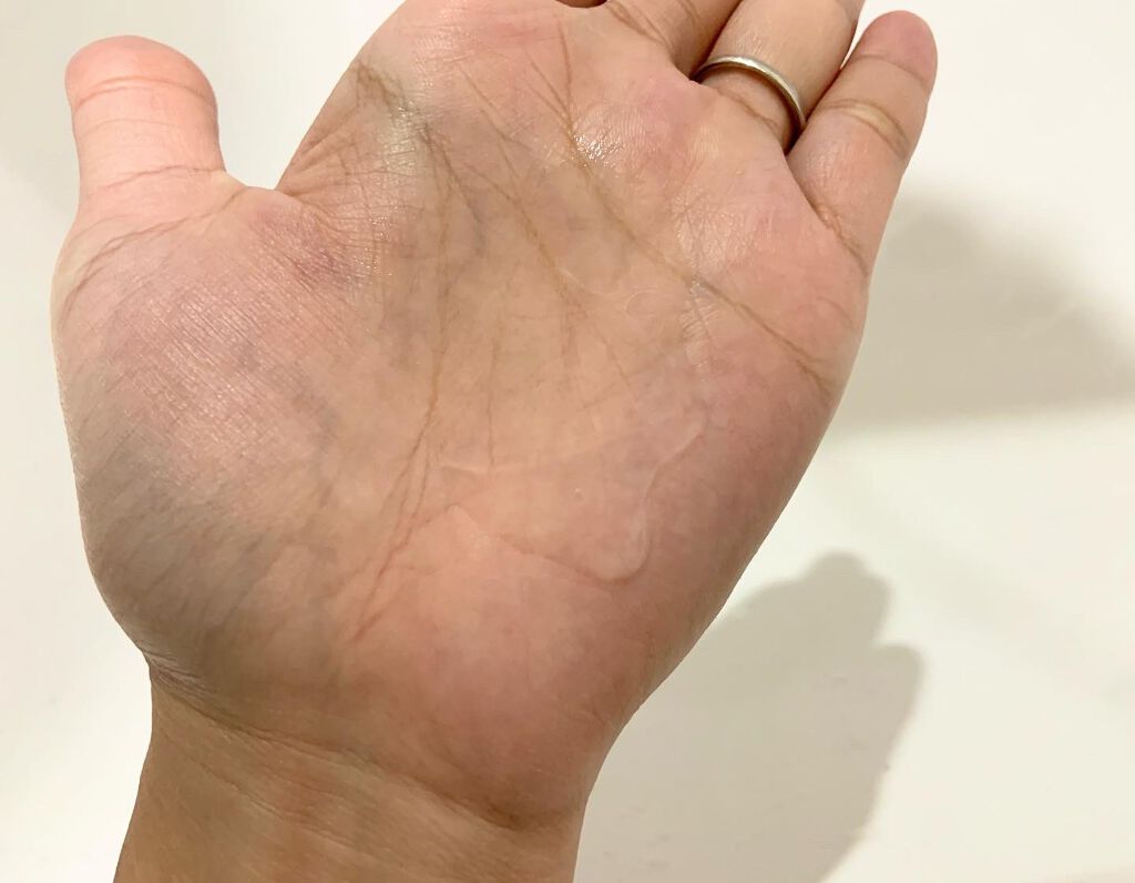 カームナイトリペアヘアオイル/YOLU/ヘアオイルを使ったクチコミ(2枚目)