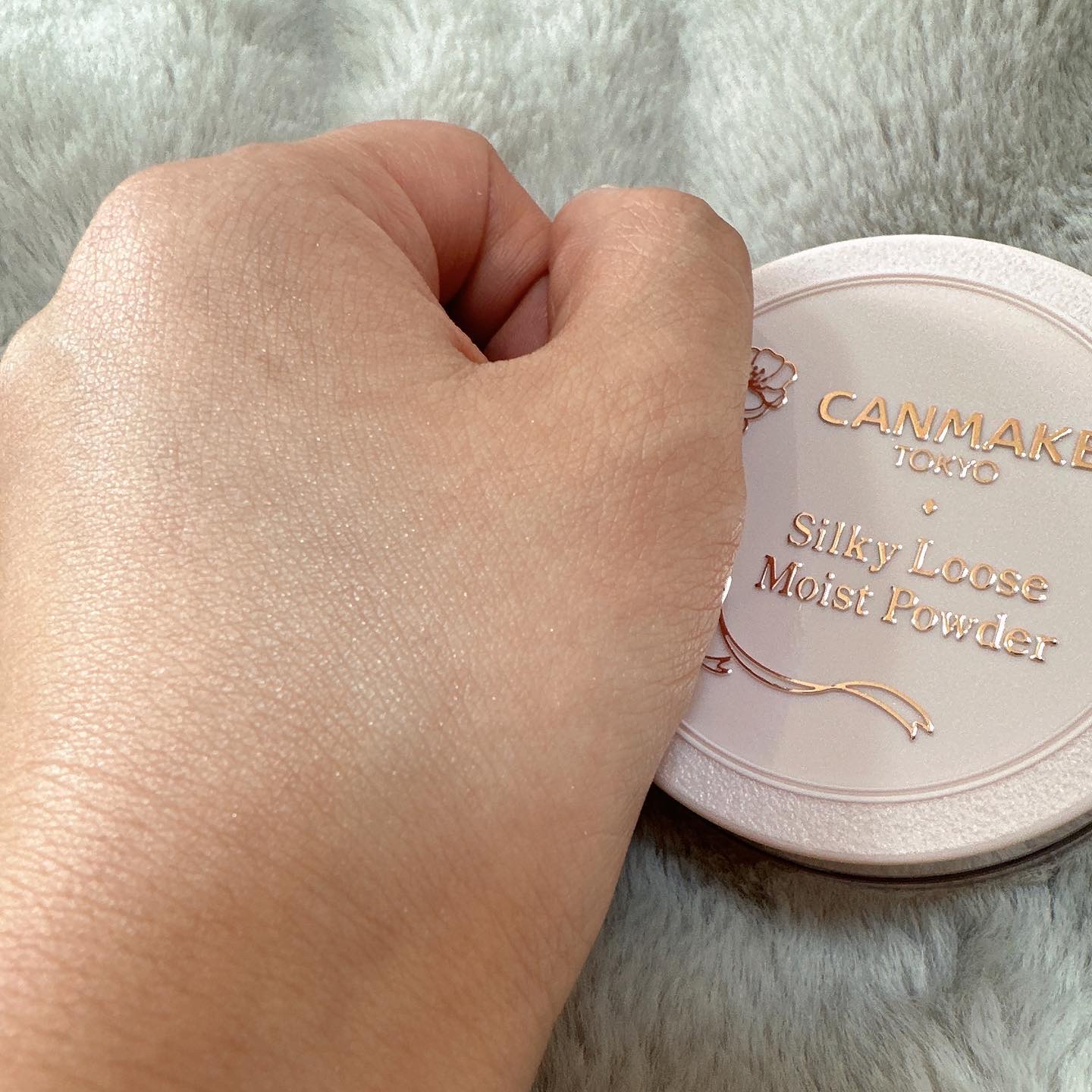シルキールースモイストパウダー/キャンメイク/ルースパウダーを使ったクチコミ（2枚目）