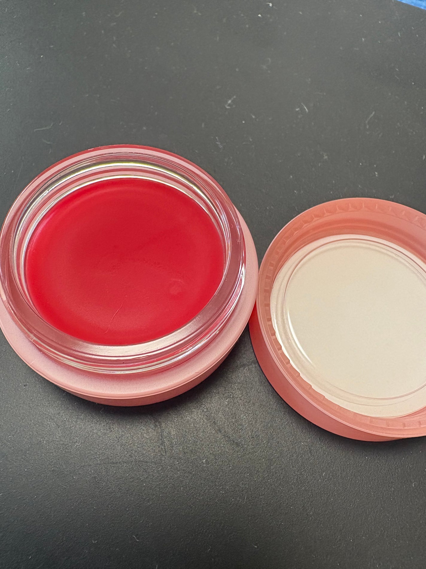 GLOWY TINT BALM/AOU/リップグロスを使ったクチコミ(3枚目)