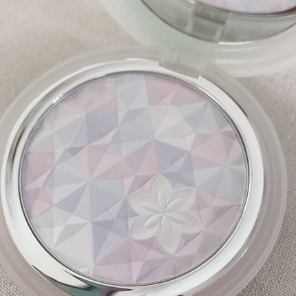 AQ オーラ リフレクター/DECORTÉ/プレストパウダーを使ったクチコミ(2枚目)