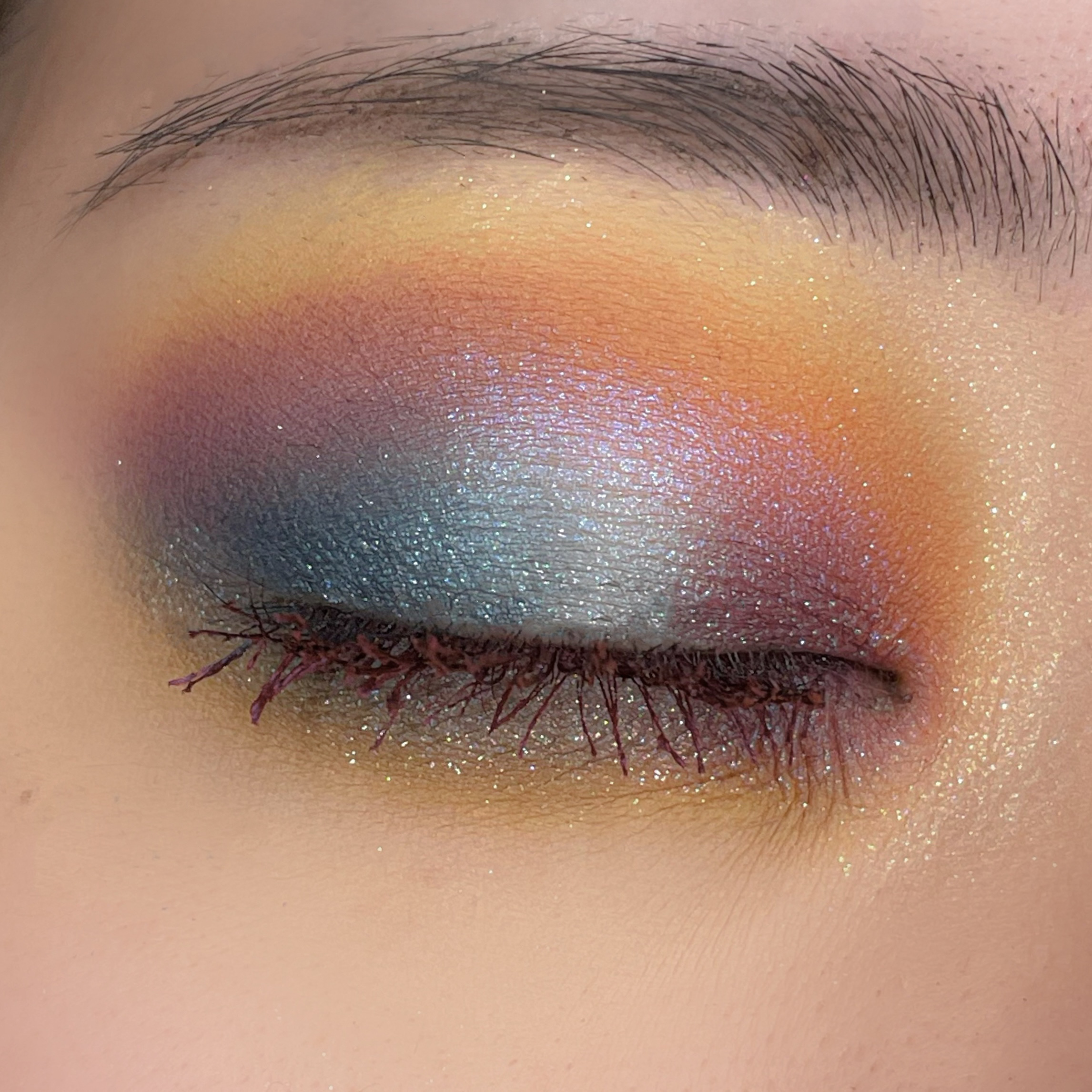 ソフトブラーリングアイパレット/wakemake/アイシャドウパレットを使ったクチコミ（3枚目）