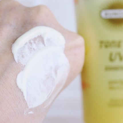 トーンアップUV エッセンス/サンカット®/日焼け止めローションを使ったクチコミ(3枚目)