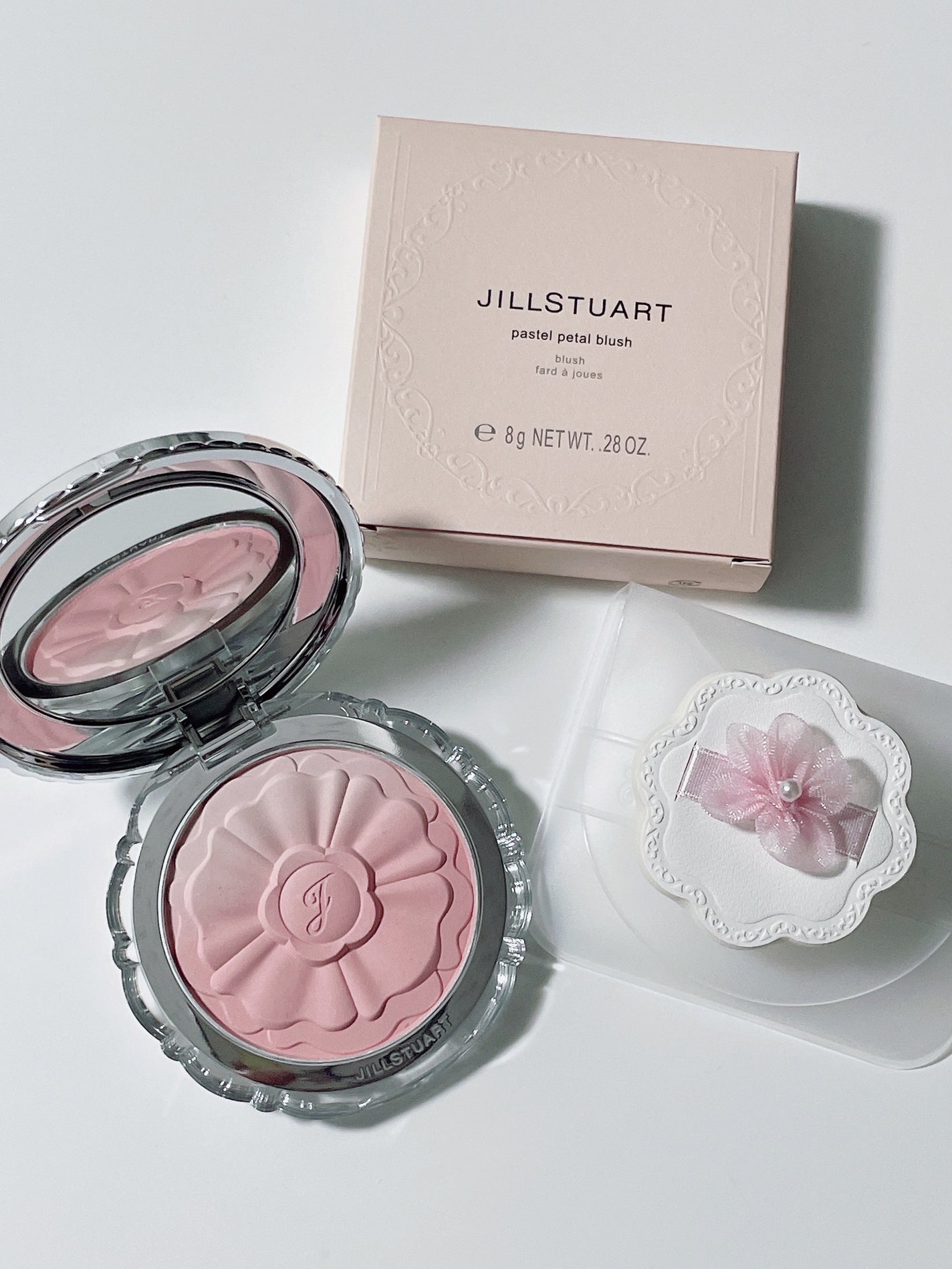 ジルスチュアート パステルペタル ブラッシュ/JILL STUART/パウダーチークを使ったクチコミ(1枚目)