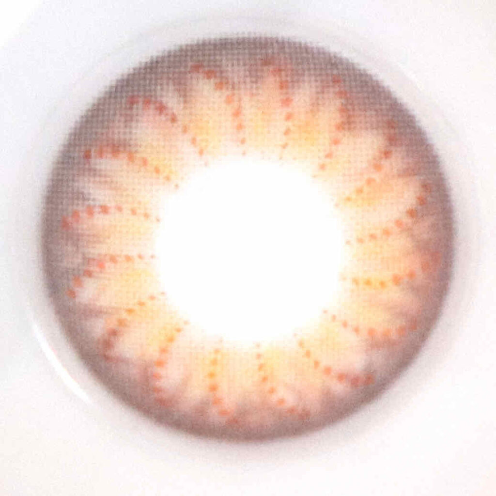 ブリンサム コーラルピンク/OLENS/カラーコンタクトレンズを使ったクチコミ（3枚目）