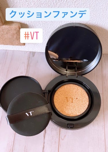 VT VT  BLACK FIX ON CC CUSHIONのクチコミ「クッションファンデ　韓国コスメ🇰🇷
⭐️⭐️⭐️⭐️GOOD
VT Cosmetics
VT .....」（1枚目）