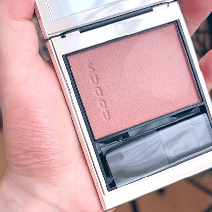 メルティング パウダー ブラッシュ/SUQQU/パウダーチークを使ったクチコミ(2枚目)