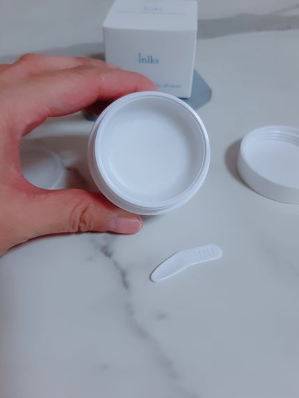 センシティブ シールドバリア オイルクリーム/iniks/フェイスクリームを使ったクチコミ(4枚目)