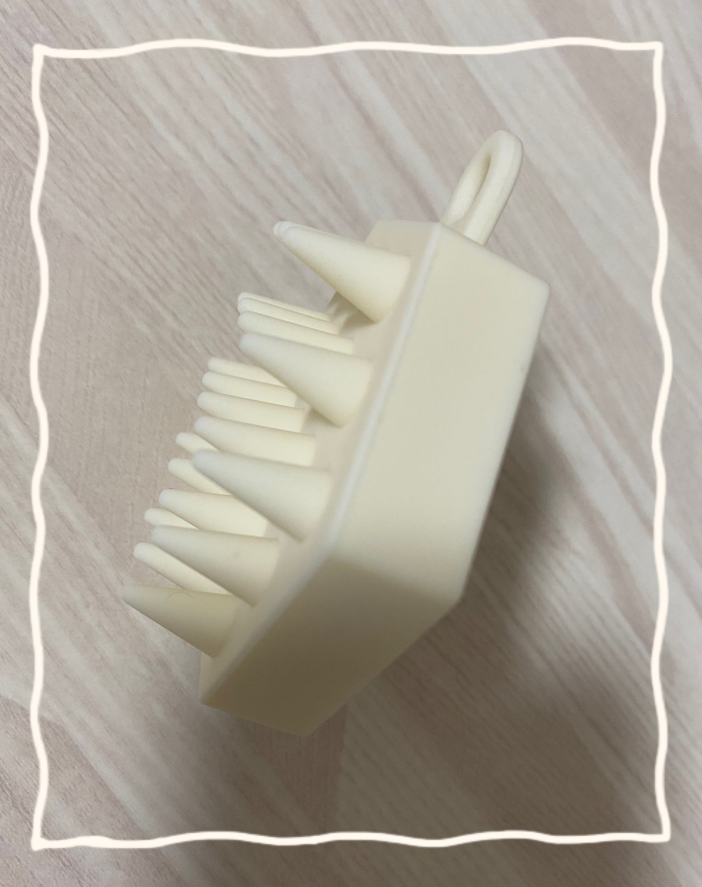 ヘッドスパブラシ ソフト /ハニーク/スカルプブラシを使ったクチコミ(2枚目)