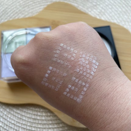 プリズム・リーブル/GIVENCHY/ルースパウダーを使ったクチコミ(9枚目)