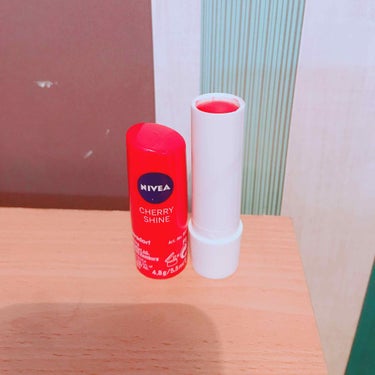 ニベア リップケアシャインシリーズ(韓国限定)/NIVEA(海外)/リップケア・リップクリームを使ったクチコミ（1枚目）