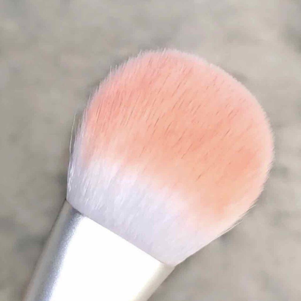 naomi for shu uemura グローオン F (レフィル)/shu uemura/パウダーチークを使ったクチコミ（3枚目）