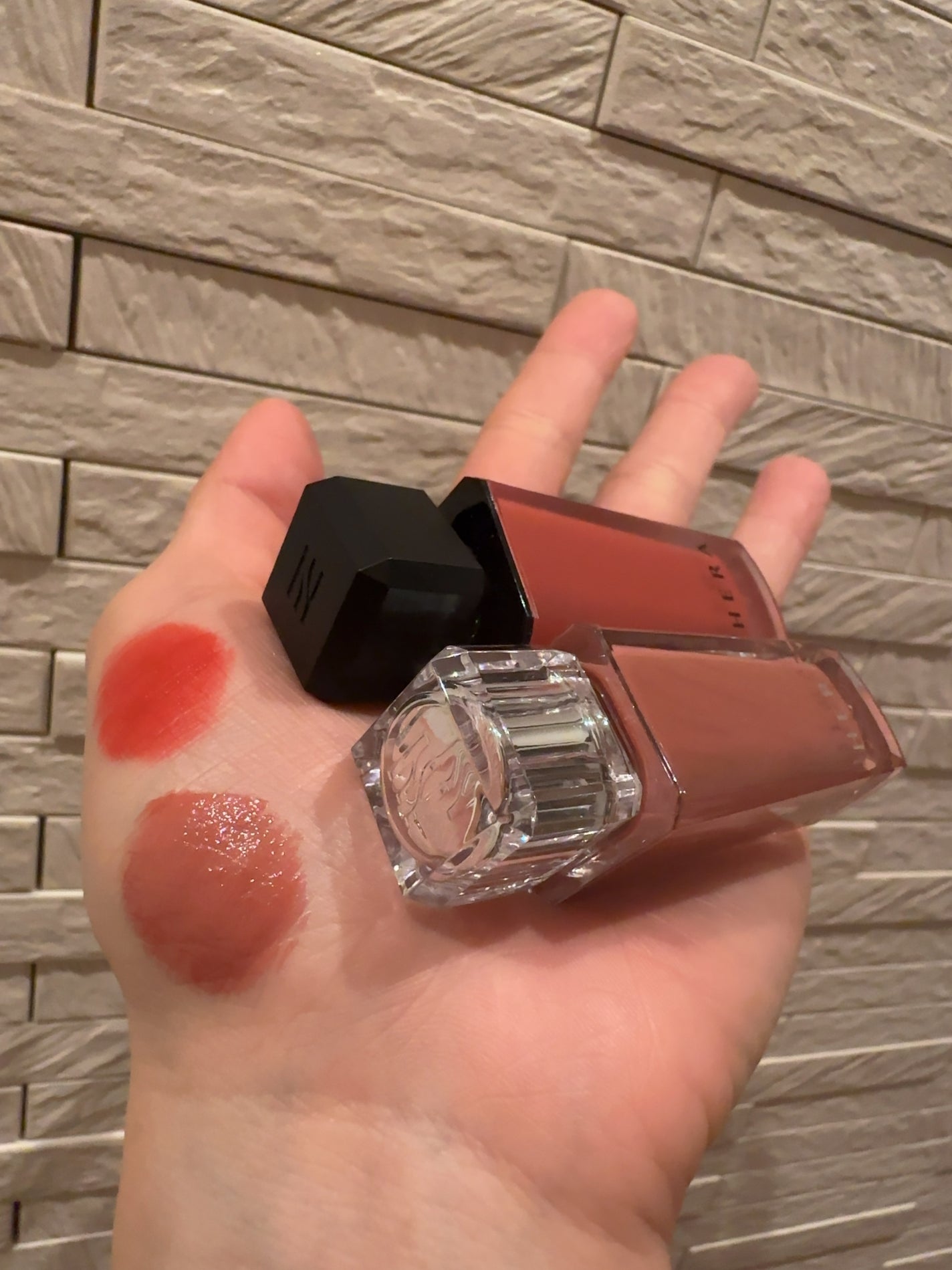 センシュアル パウダーマット リキッド N/HERA/口紅を使ったクチコミ(6枚目)