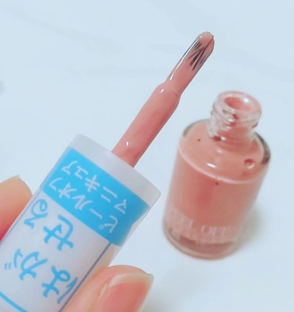 ピールオフマニキュア/DAISO/マニキュアを使ったクチコミ（2枚目）