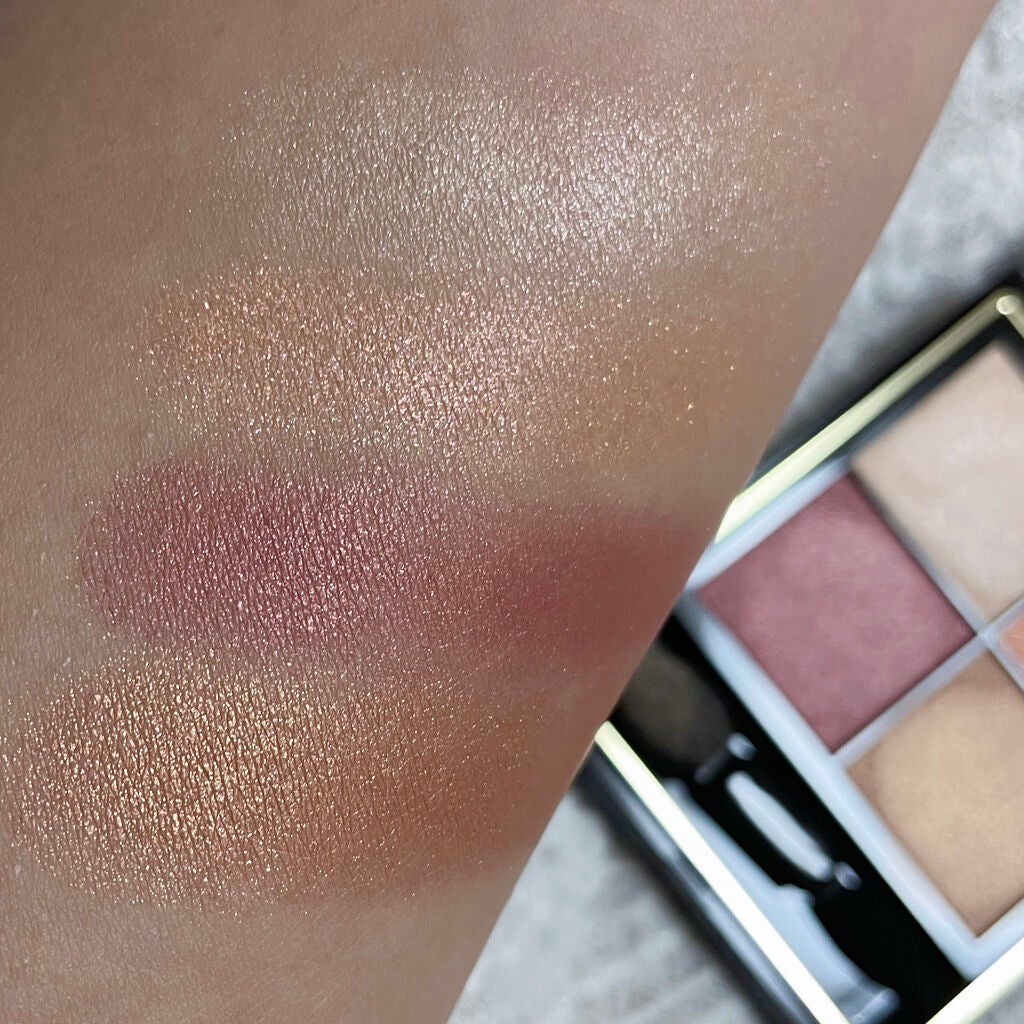 リアルクローズシャドウ/excel/アイシャドウパレットを使ったクチコミ(4枚目)