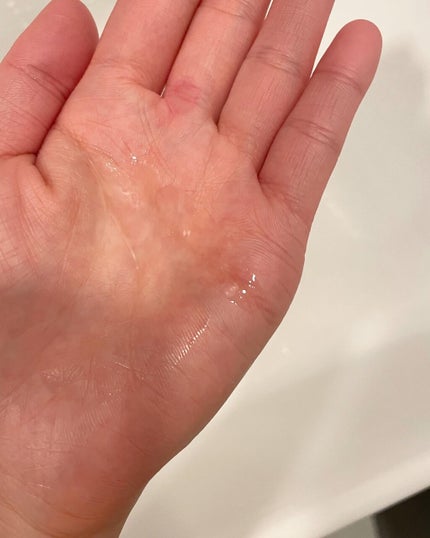 V エッセンス/unlabel/美容液を使ったクチコミ(5枚目)