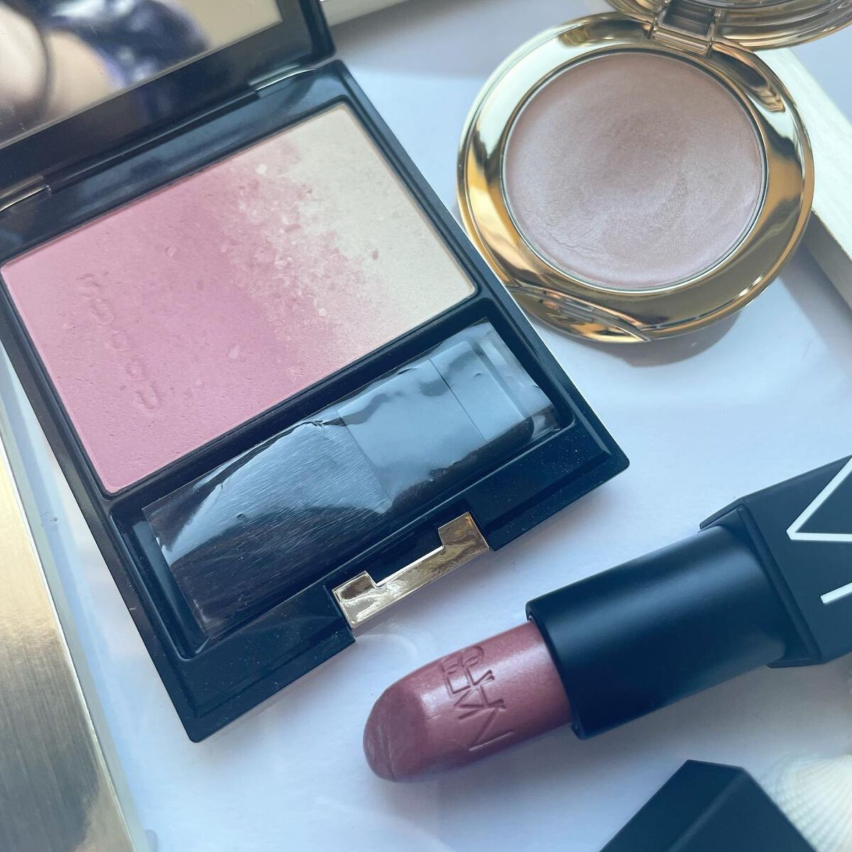 リップスティック 2943/NARS/口紅を使ったクチコミ（3枚目）