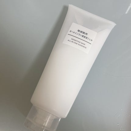 無印良品 敏感肌用オールインワン美容液ジェルのクチコミ「無印良品 敏感肌用オールインワン美容液ジェル
200g 1890円(税込)
ちなみに大.....」(2枚目)