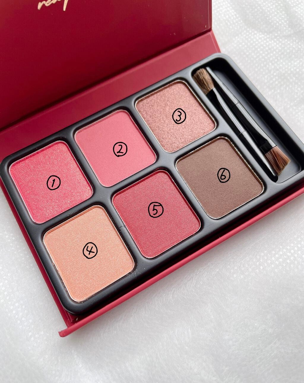 アイカラーパレット/heme/アイシャドウパレットを使ったクチコミ(2枚目)