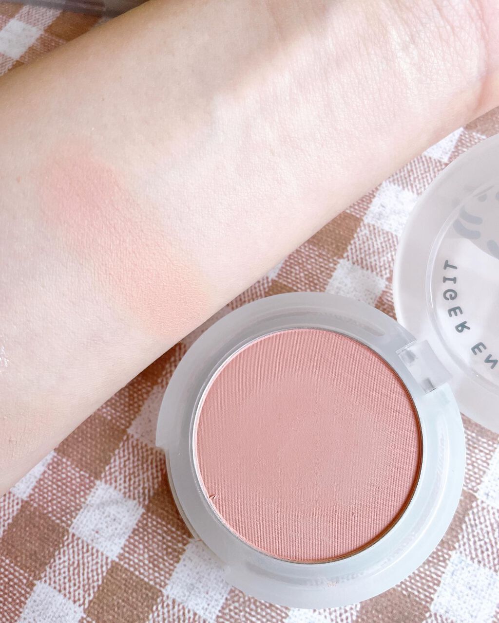 ムジークタイガープレイカラーアイズ/ETUDE/アイシャドウパレットを使ったクチコミ(8枚目)