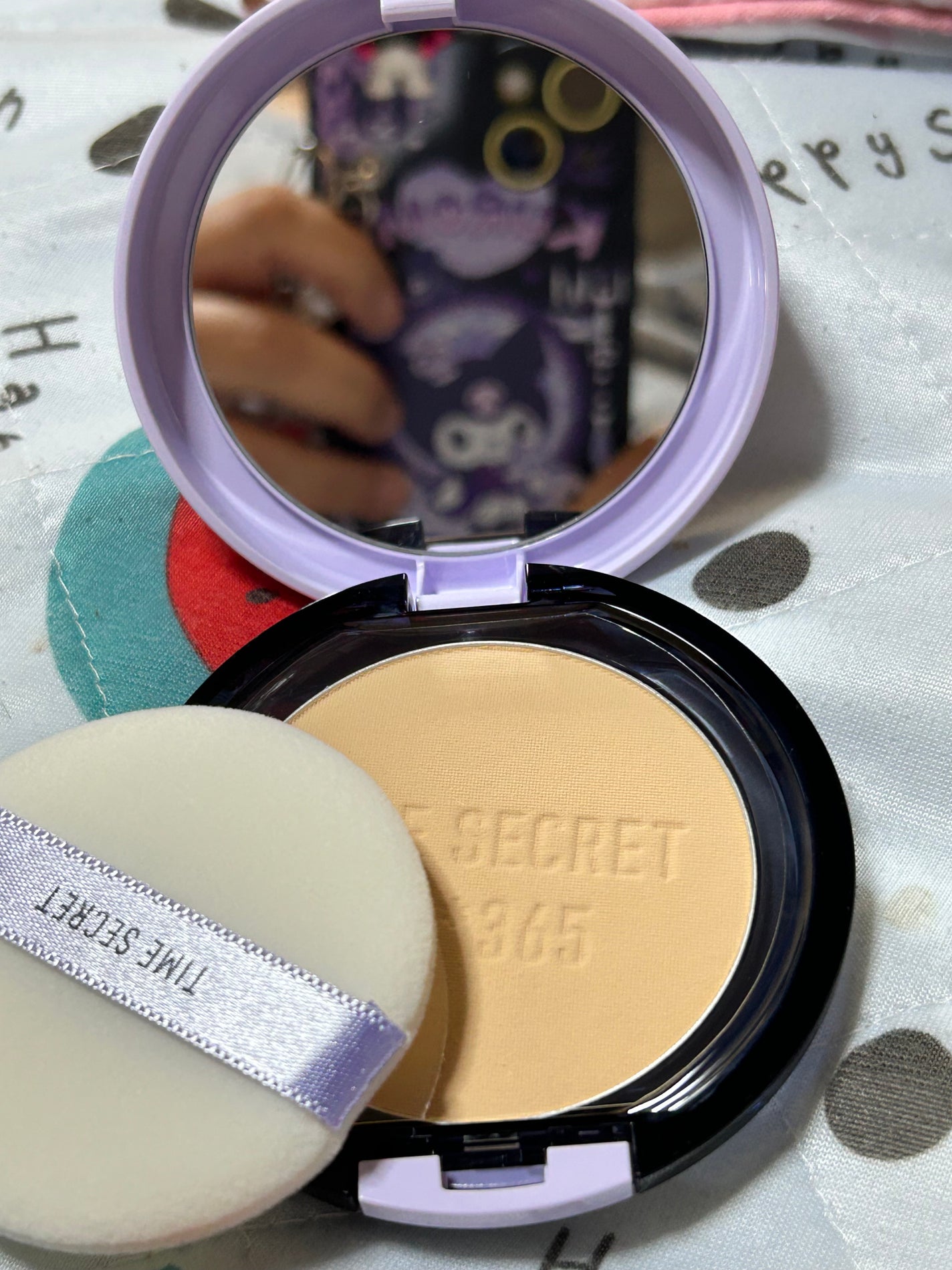 wabi on LIPS 「#クロミちゃんパケに惹かれて購入しました💜😈🖤めっちゃ可愛いで..」(2枚目)