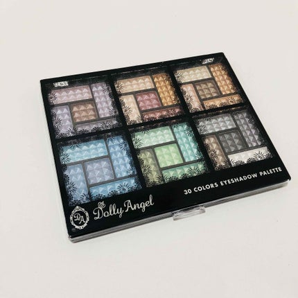 30COLORSEYESHADOWPALETTE/Dolly Angel/アイシャドウパレットを使ったクチコミ(1枚目)