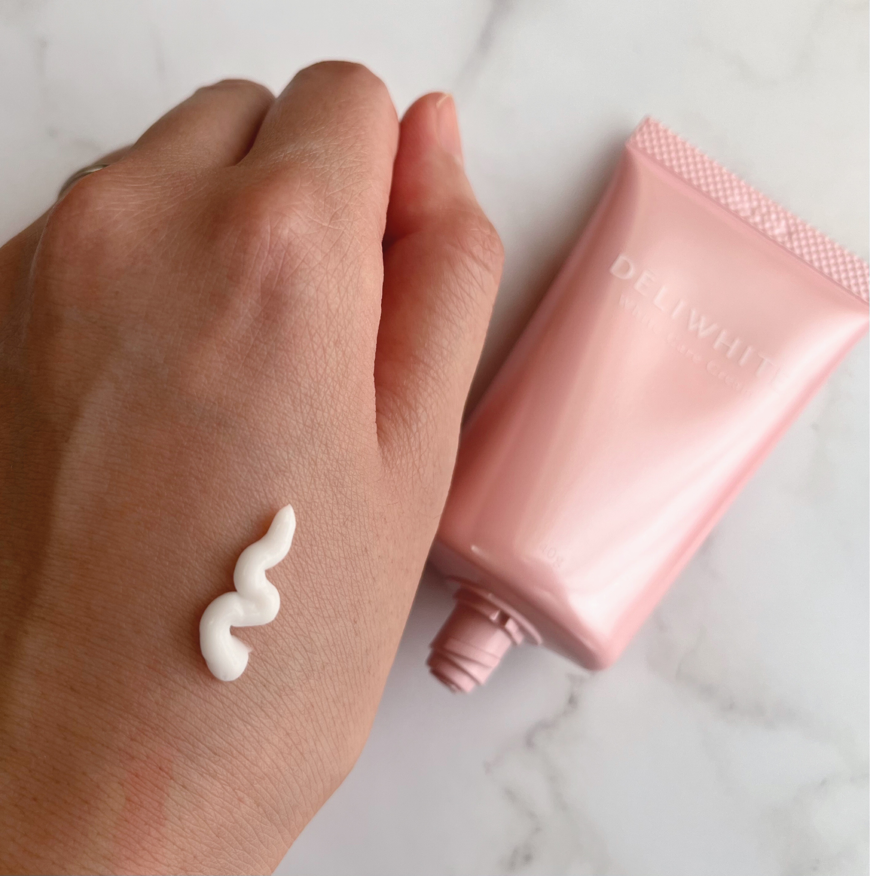 薬用ホワイトケアクリーム/DELIWHITE/デリケートゾーンケアを使ったクチコミ（2枚目）