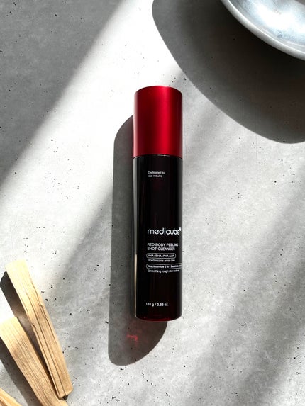 レッドアクネ ボディピーリングショット/MEDICUBE/ピーリングを使ったクチコミ(1枚目)