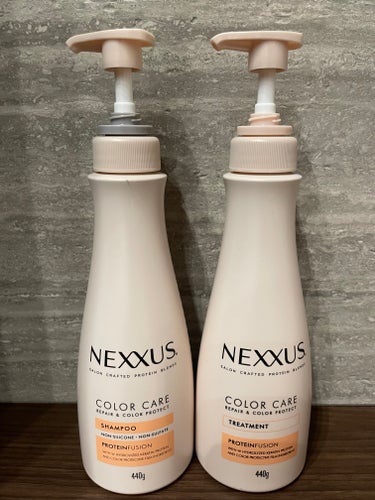 NEXXUS(ネクサス) リペアアンドカラープロテクト シャンプー / トリートメントのクチコミ「とろみのあるシャンプーに、こっくりすぎないトリートメント。
しつこくない甘い香りが気に入りまし.....」（2枚目）